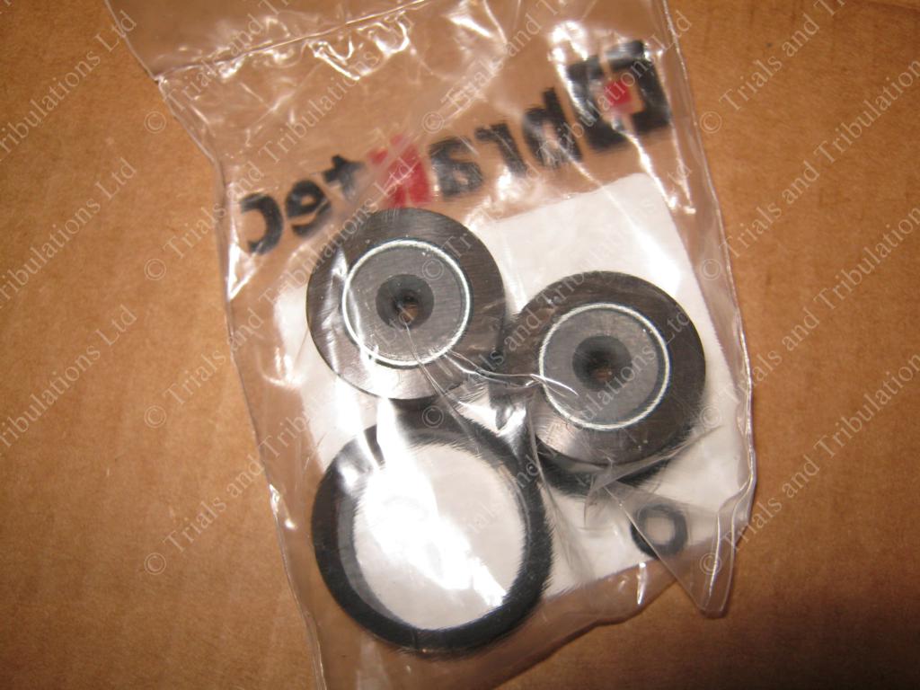 AJP - Braktec 2 pot (magnetic) rear caliper seal kit