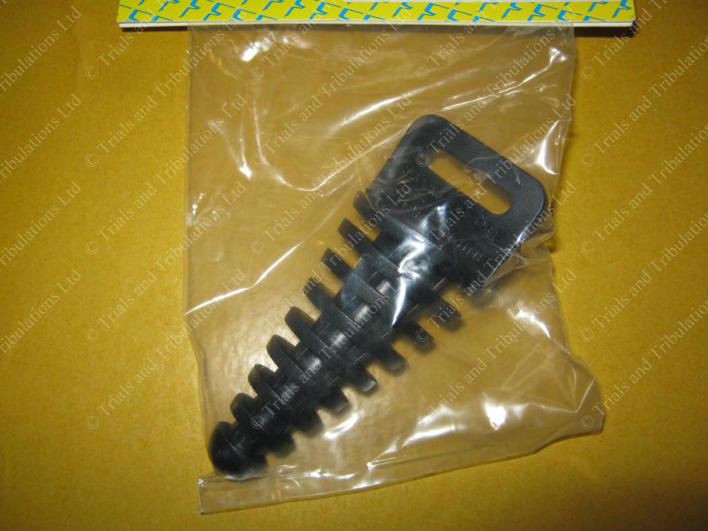 Apico 2 stroke exhaust bung