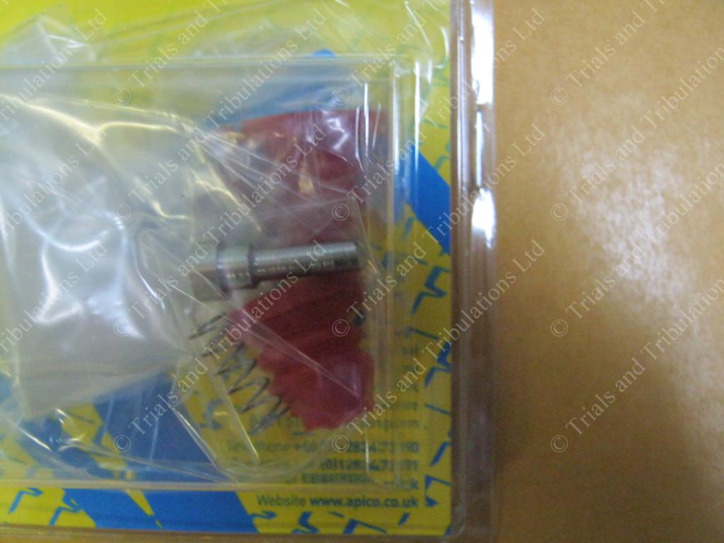 Apico Braktec master cylinder RED rubber boot kit (pair)