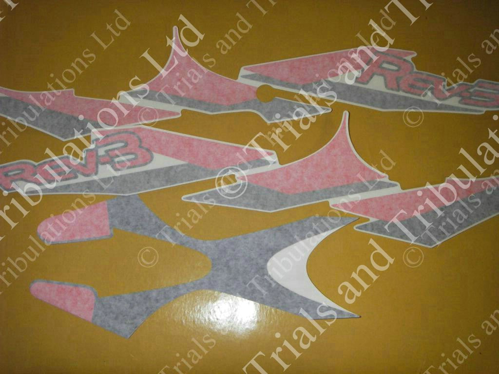 Beta Rev 3 2005 rear fender decal kit