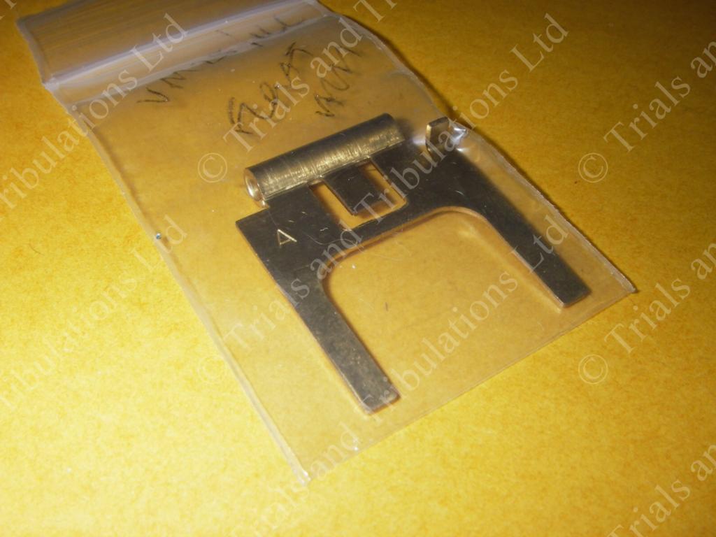 Mikuni VM26 float arm