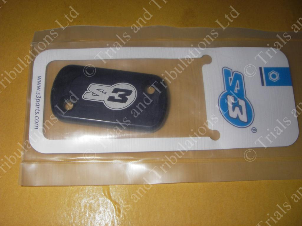 S3 AJP large master cylinder cap (back)