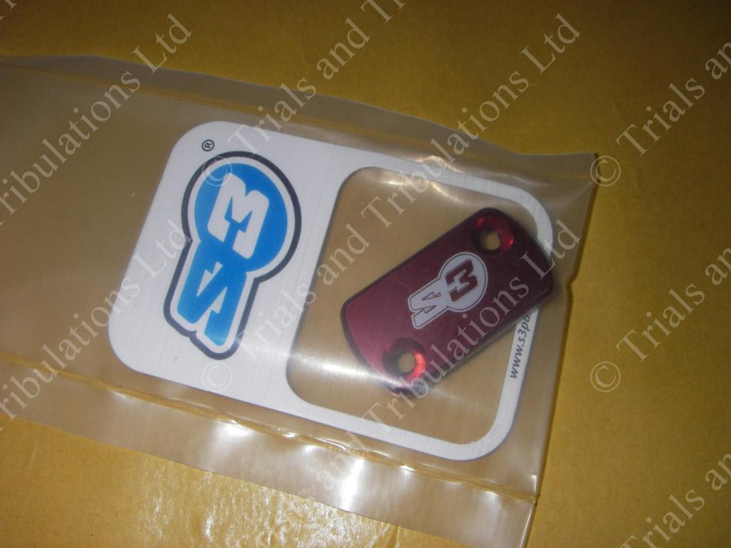 S3 AJP small master cylinder cap (red)