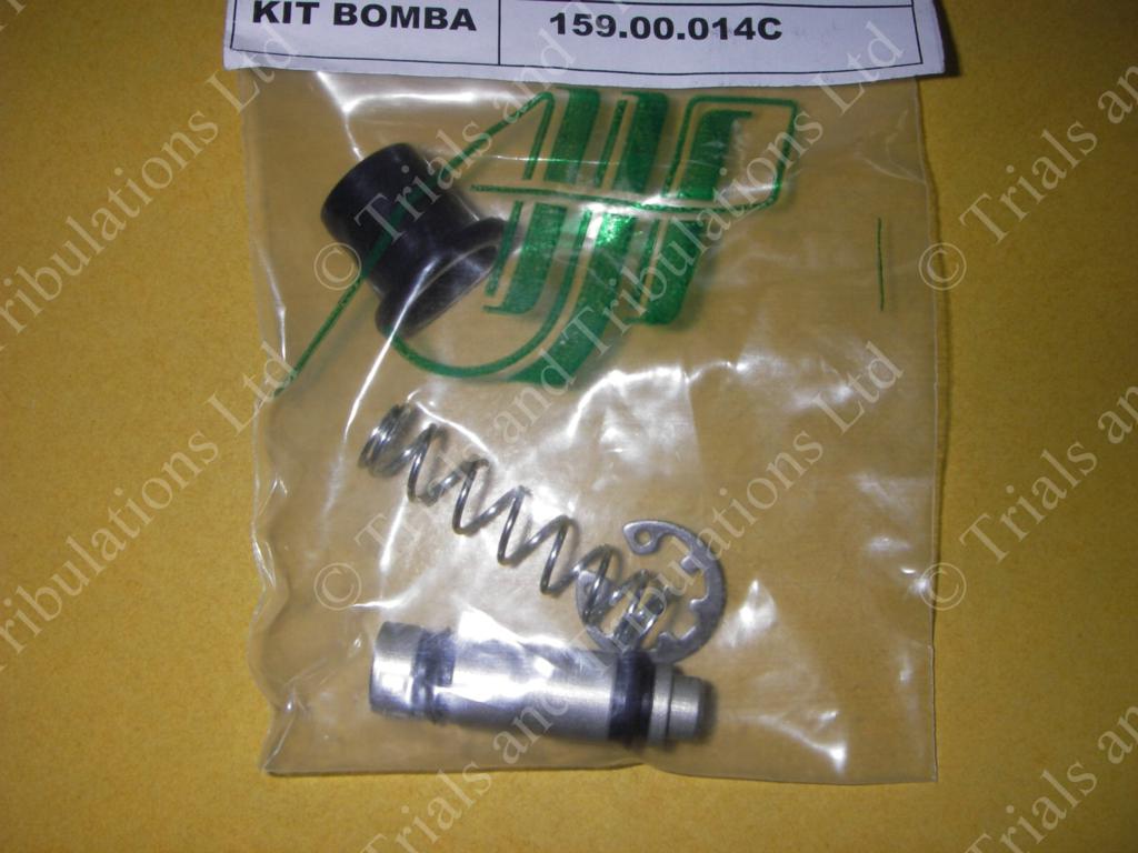 AJP 11mm master cylinder seal kit