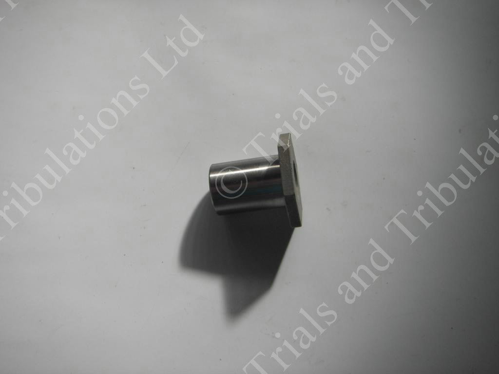 Beta Rev 3 & Evo rear brake pedal bush