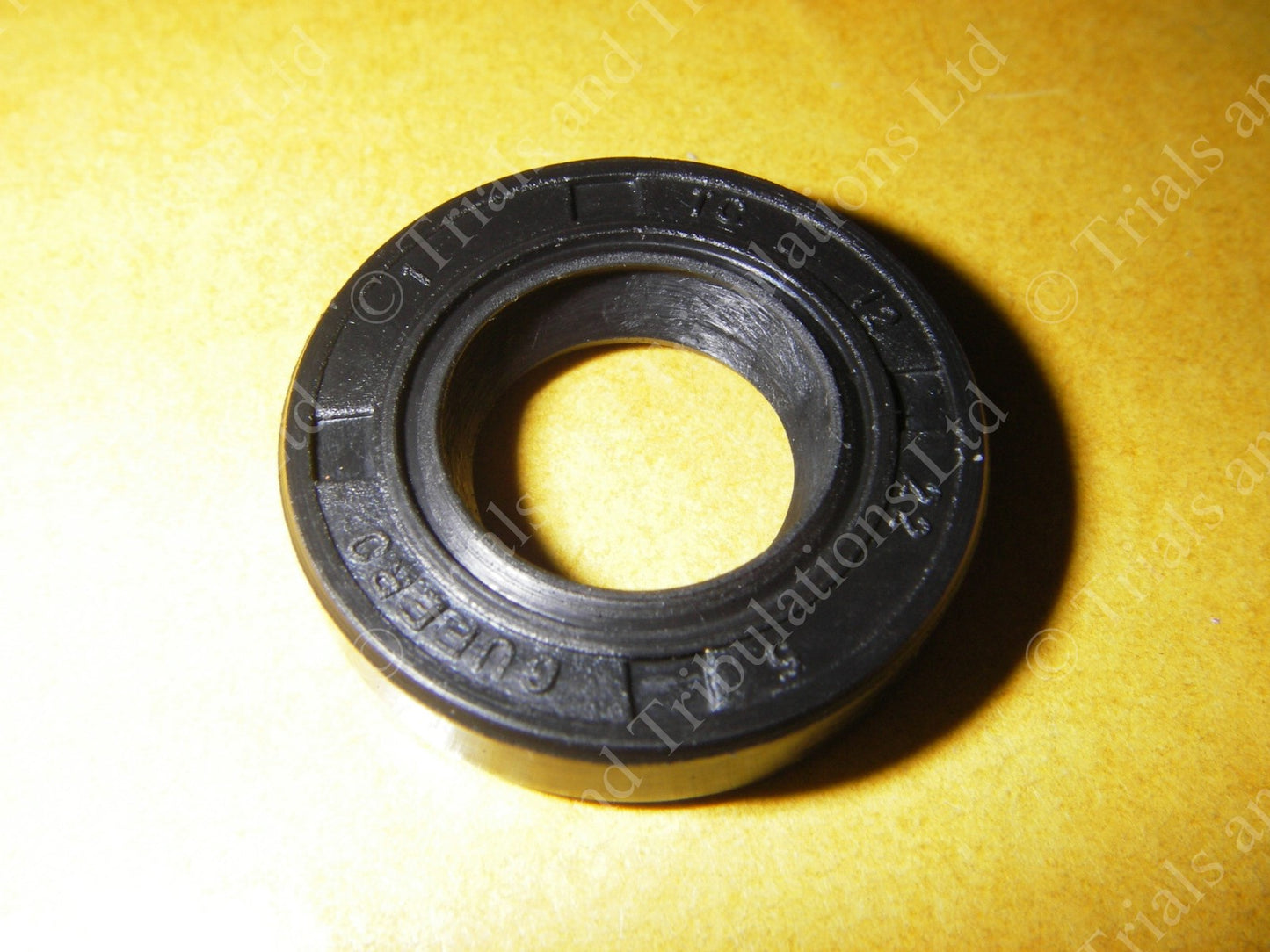 Beta Techno, Rev3 and Evo gear lever shaft seal