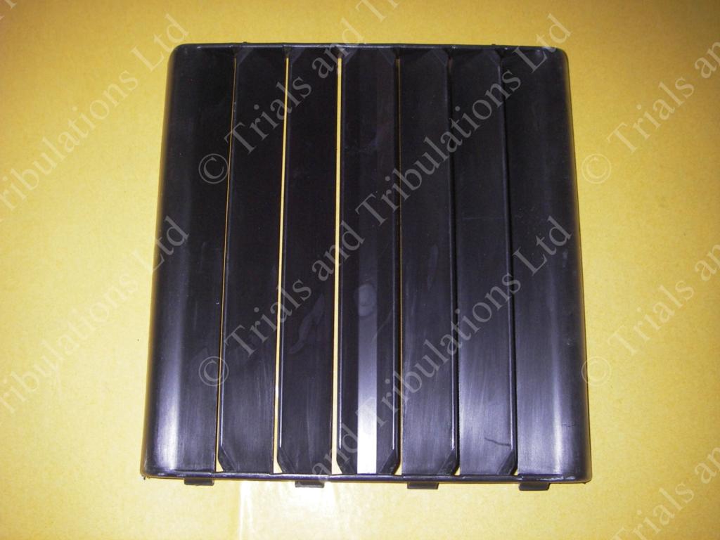 Beta Rev 3 & 4T Radiator guard (black)