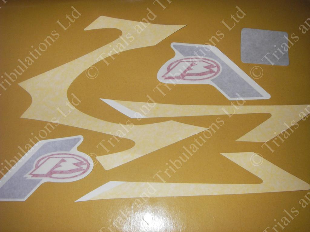 Beta Rev 3 2003 rear mudguard decal set