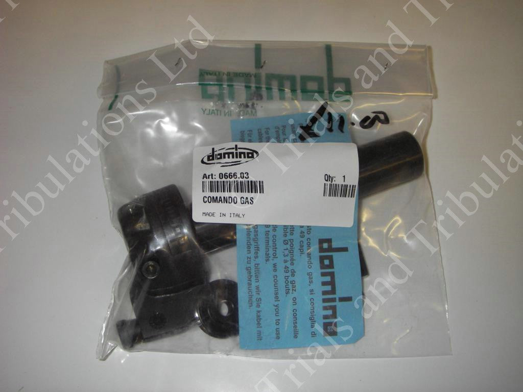 Domino slow action trials throttle assembly
