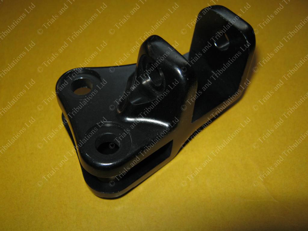 Beta Evo 2014-on LHS footrest hanger (black)