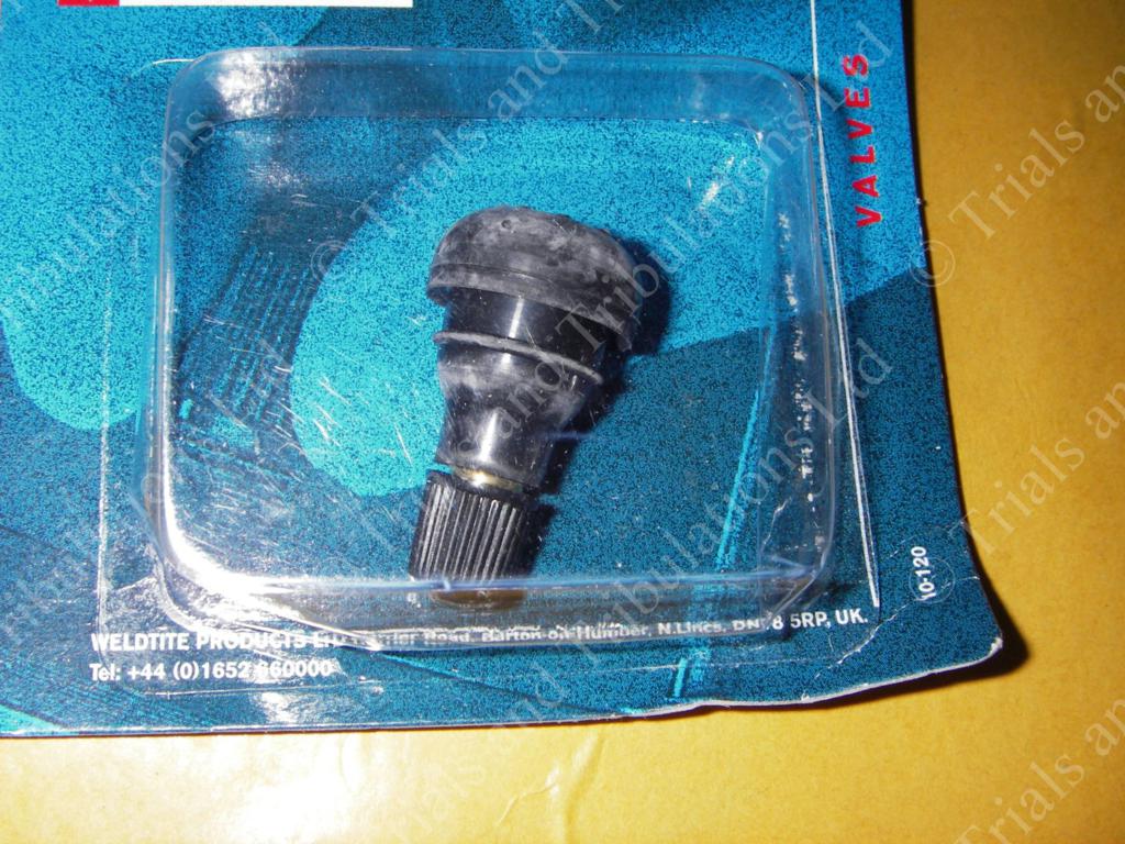 DID 'raised flange' rim rear tubeless valve assembly