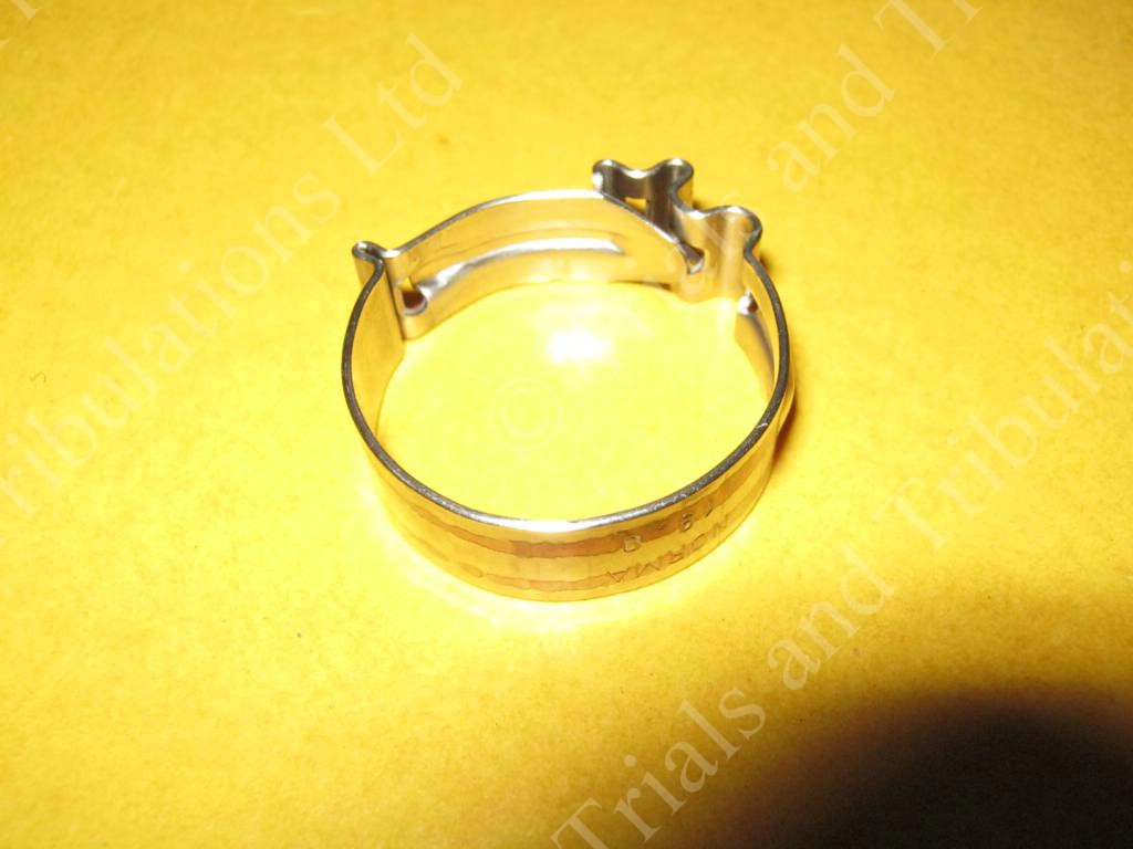 Gas Gas coolant hose clip 19mm