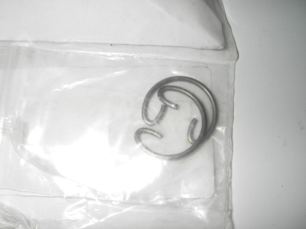 Gas-Gas Pro piston circlips 250-300 (pair)