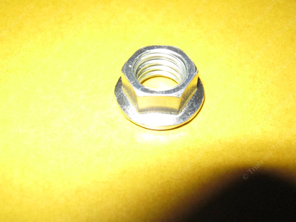 Gas Gas cylinder barrel fixing nut