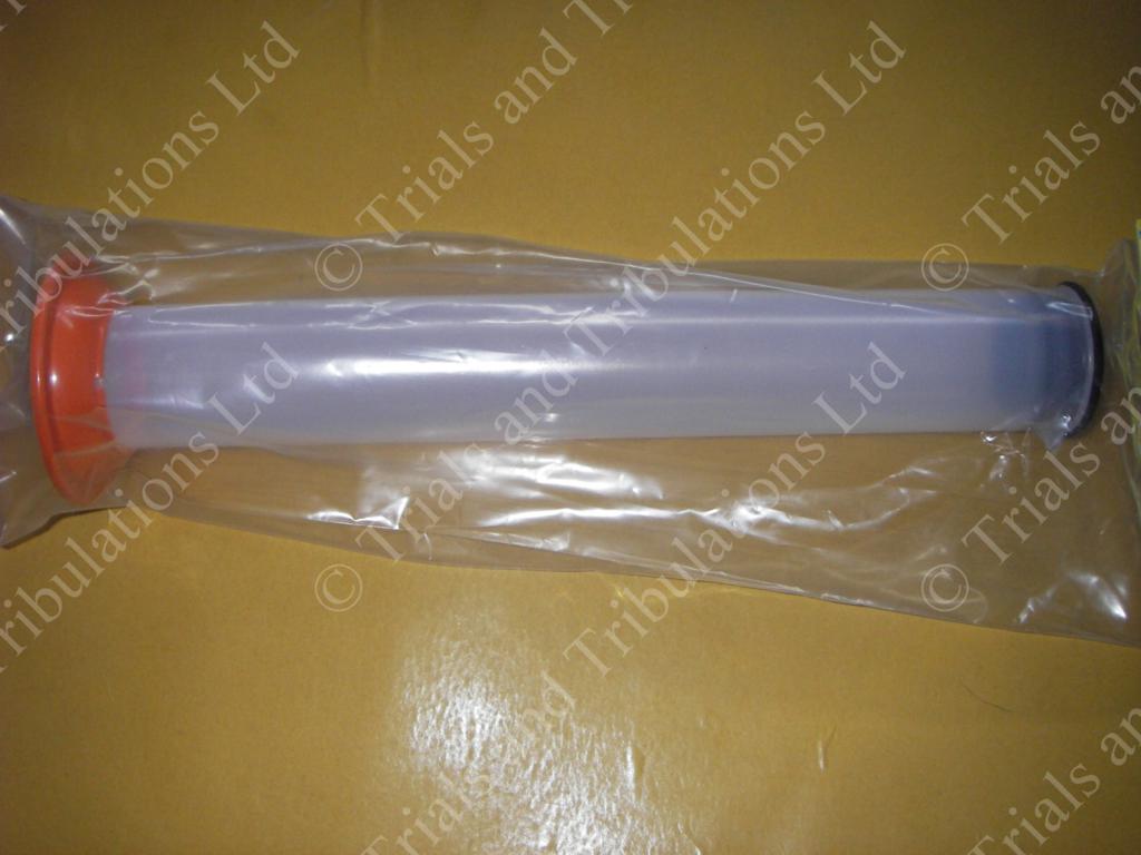 Apico Oil measuring jug 250 mls with cap