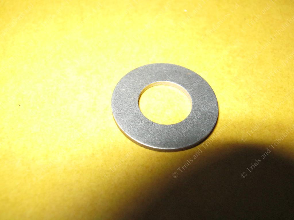 Scorpa SR & Twenty - Sherco water pump shaft (bottom) shim
