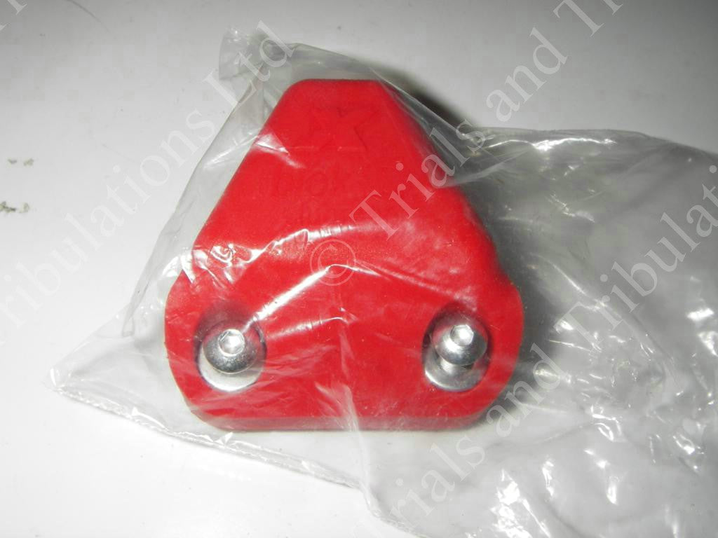 Chain tensioner block Red