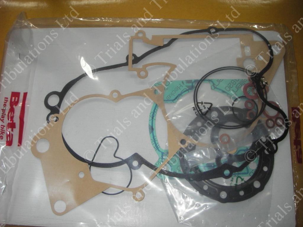 Beta Rev 3 125-250-270  Gasket kit 2000-2002