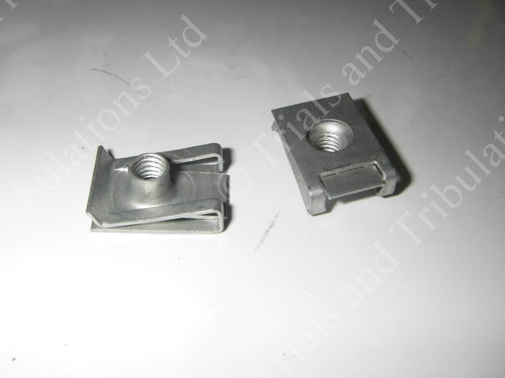 Gas-Gas Pro Airbox captive nut-panel clip (priced each)